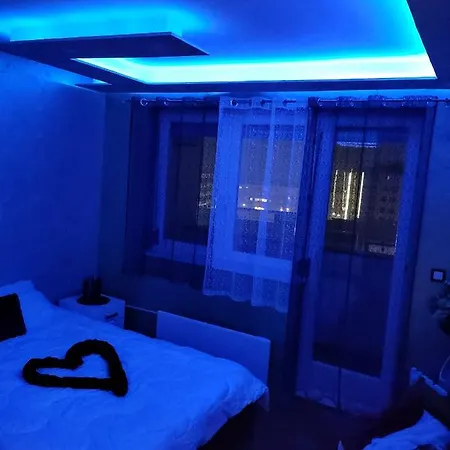 Ping Apartment